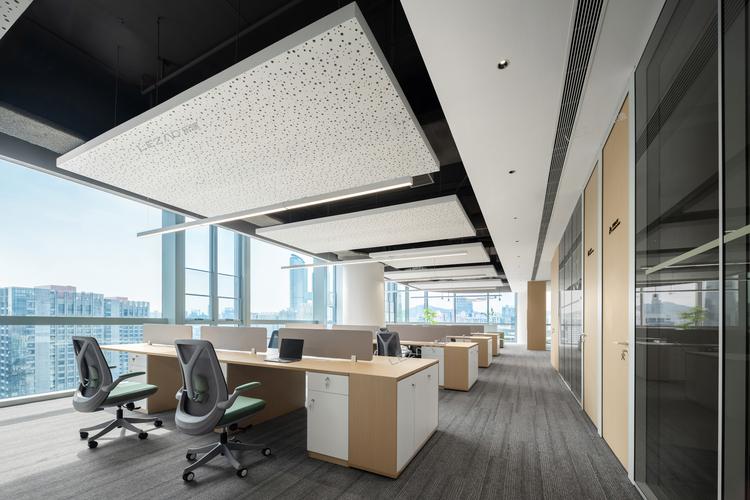 Cross-border SaaS rollout